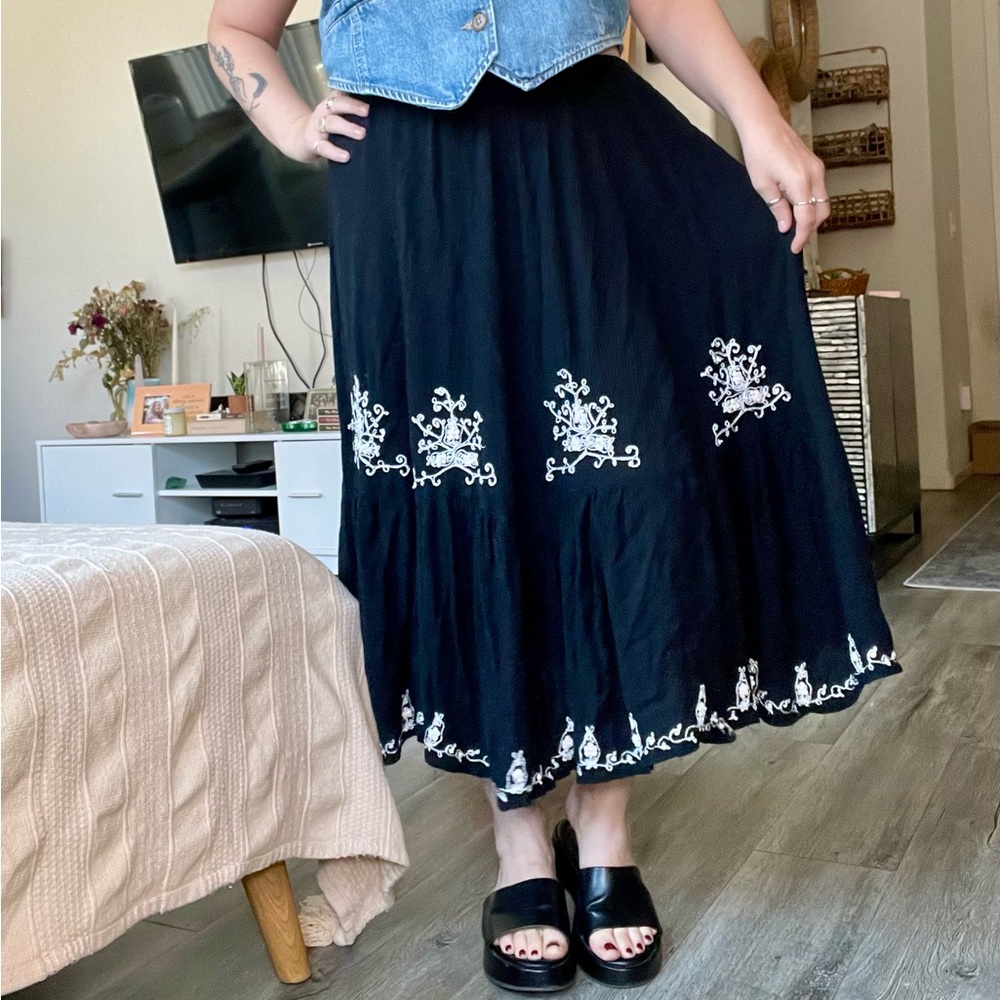 Bila Black A-Line Skirt with White Floral Detail